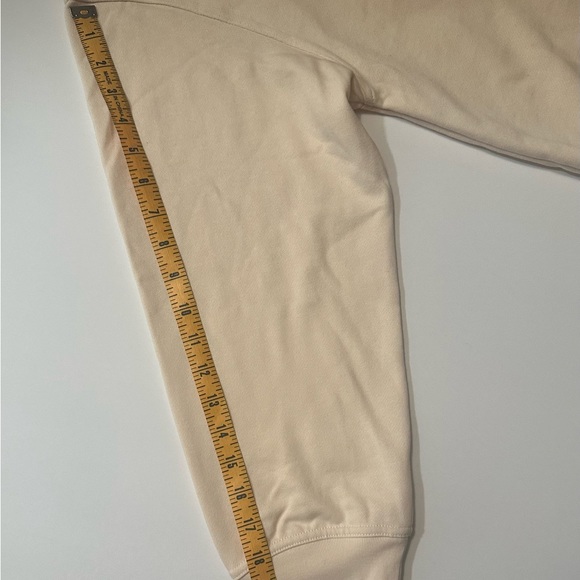 Levi’s Stevie Sweatshirt size Large. - Picture 4 of 6